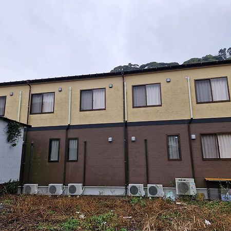 Midori Guesthouse&Hostel Цушима Екстериор снимка